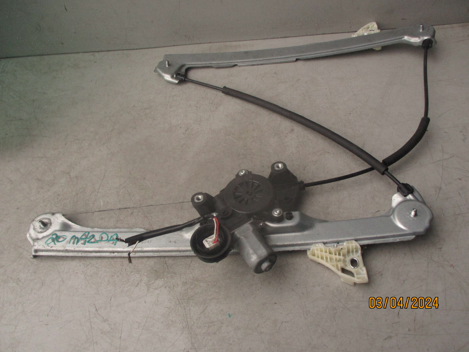 2020 MAZDA 3 NSF PASSENGER SIDE FRONT LEFT ELECTRIC WINDOW MOTOR BCJH5958X