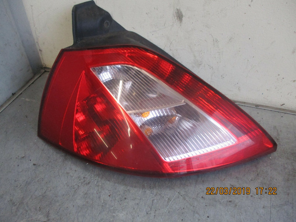 RENAULT MEGANE MK2 2004  NSR PASSENGER SIDE REAR LIGHT TAIL LIGHT