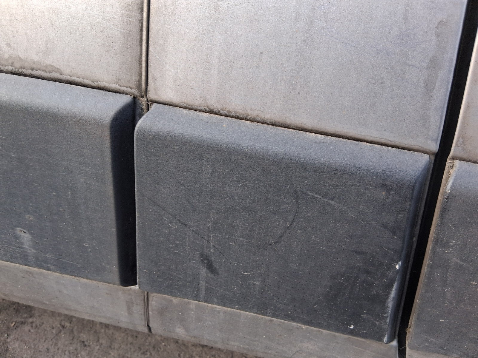 2021 PEUGEOT BOXER MK3 OS DRIVER SIDE PILLAR BODY MOULDING