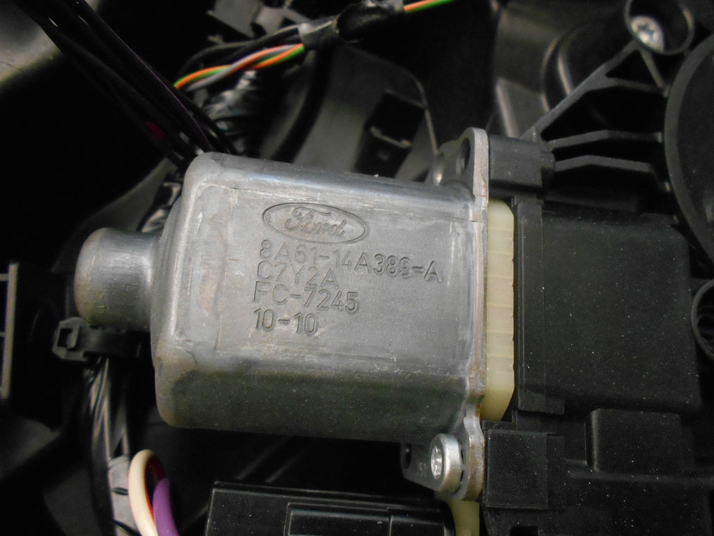FORD FIESTA MK7 2010 3 DOOR NS PASSENGER DOOR REGULATOR MOTOR 8A61-14A389-A