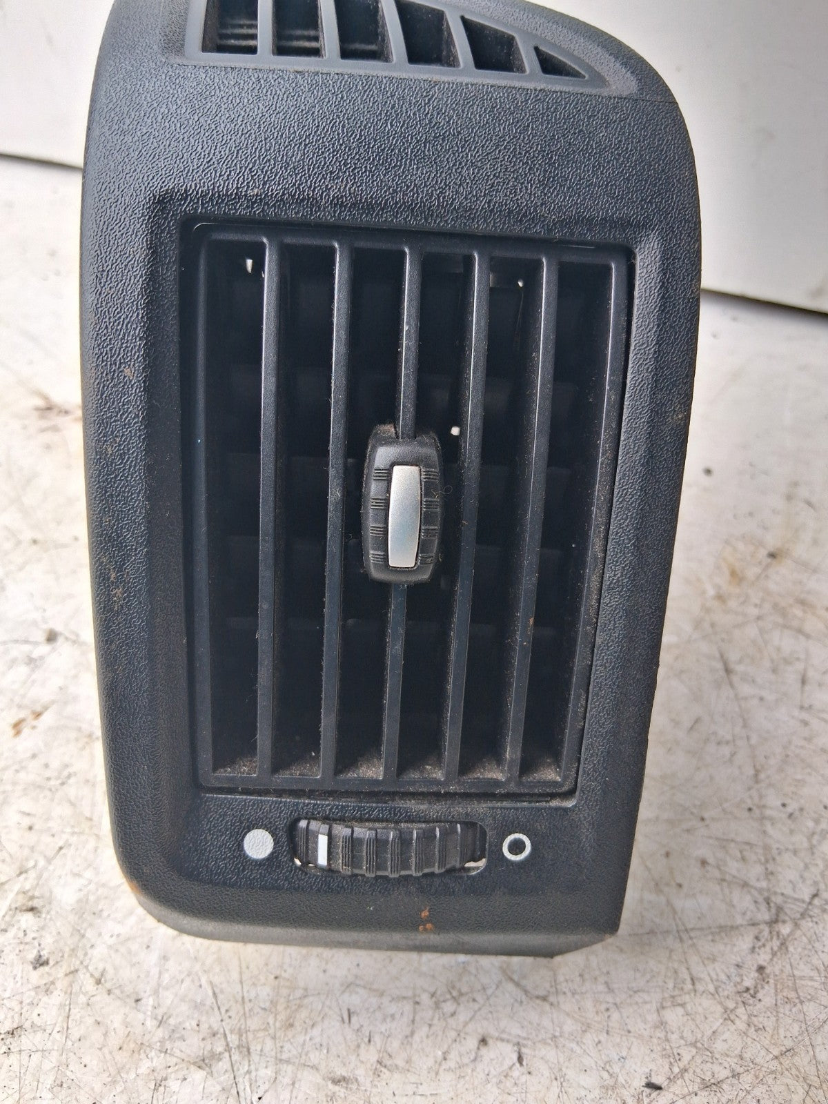 2016 PEUGEOT BOXER MK3 NSF PASSENGER SIDE FRONT LEFT AIR VENT LS385812