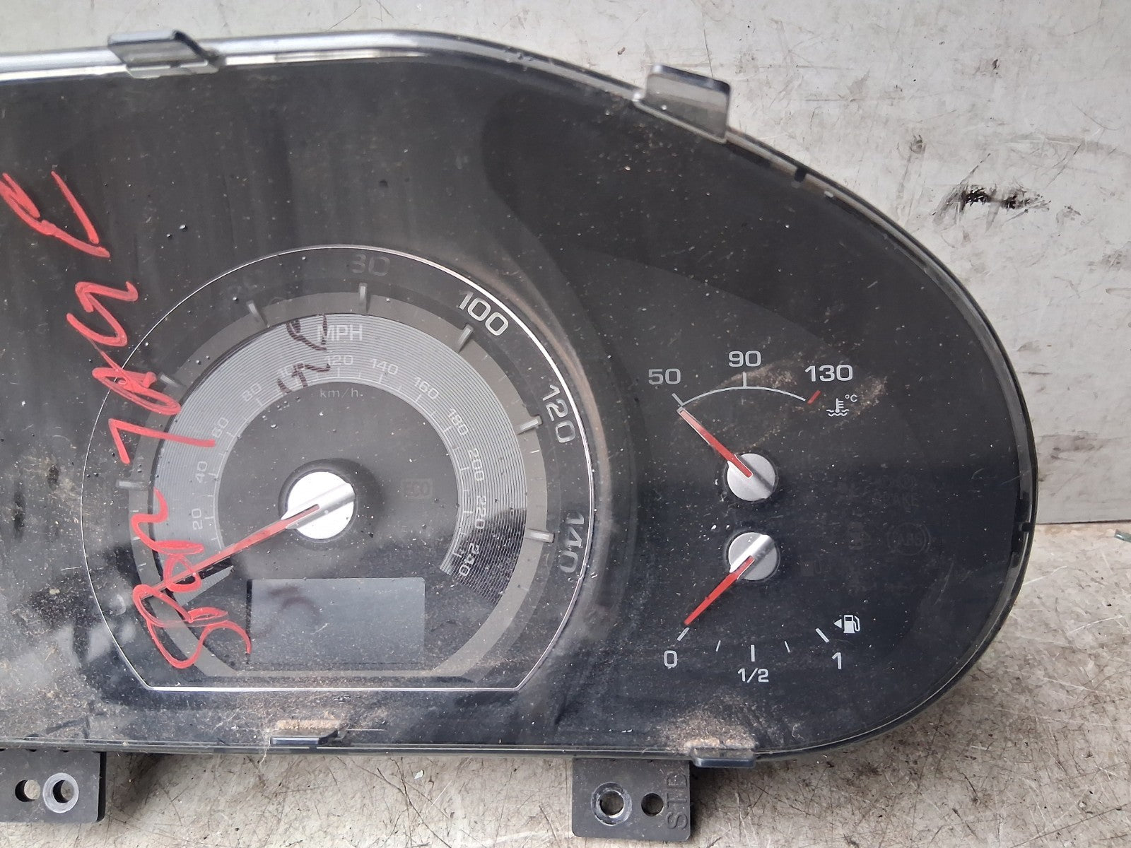 KIA SPORTAGE MK3 2012 1.7 CRDI SPEEDO SPEEDOMETER INSTRUMENT CLUSTER 940013U195