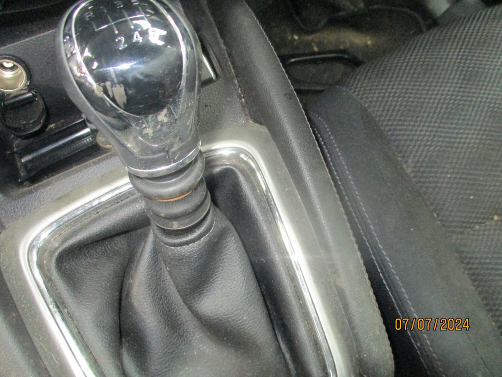 NISSAN QASHQAI J11 2014 6 SPEED MANUAL GEARSTICK GEARSHIFTER