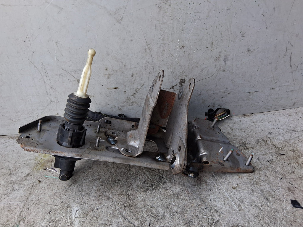 2019 PEUGEOT 308 CLUTCH MASTER CYLINDER 9809426080