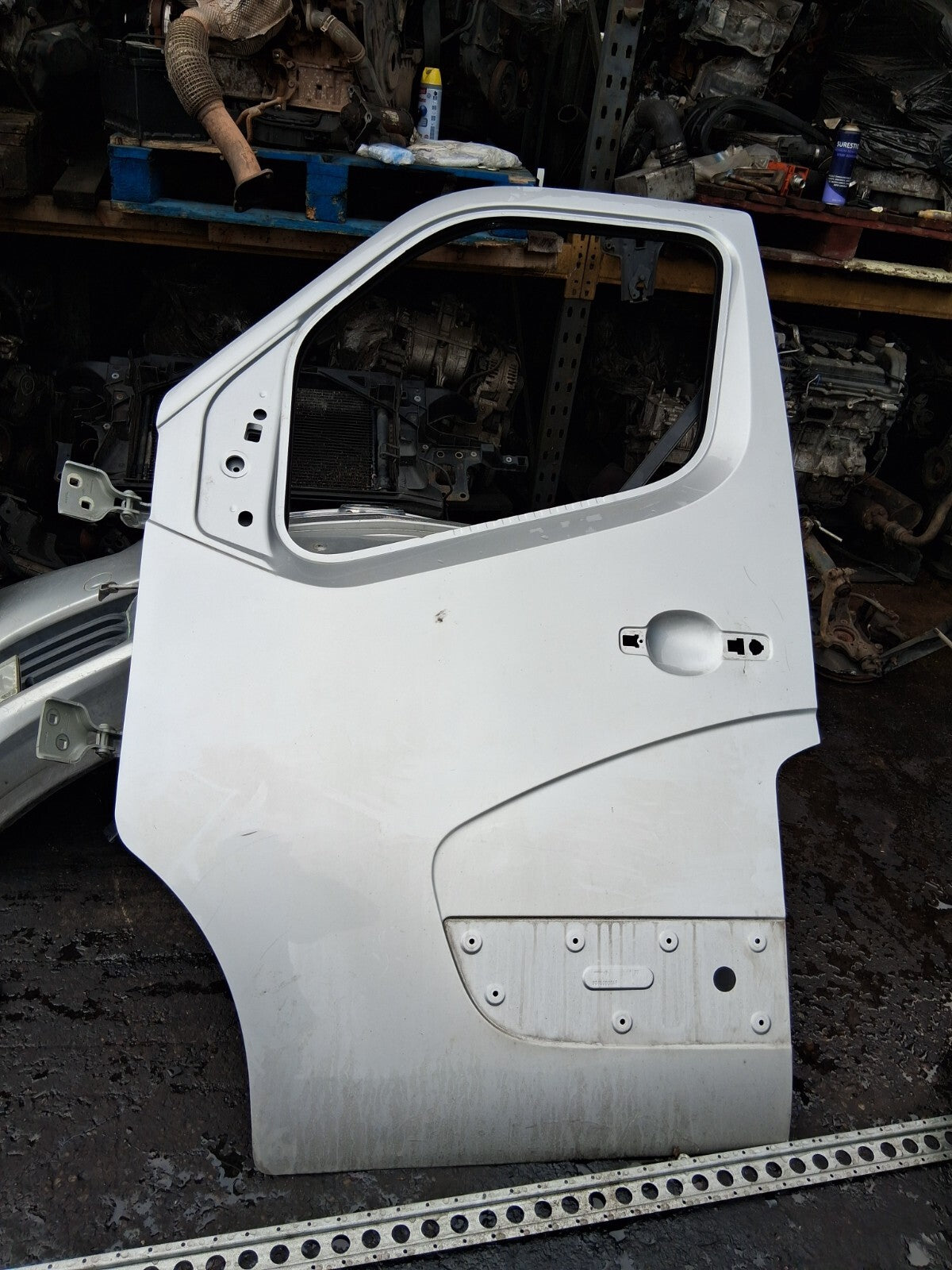 2023 RENAULT MASTER MK3 NSF PASSENGER SIDE BARE DOOR SILVER