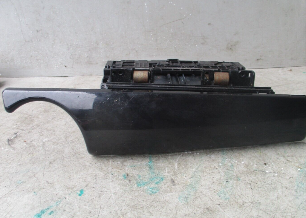 2010 MINI COOPER TRIM COVER 122737
