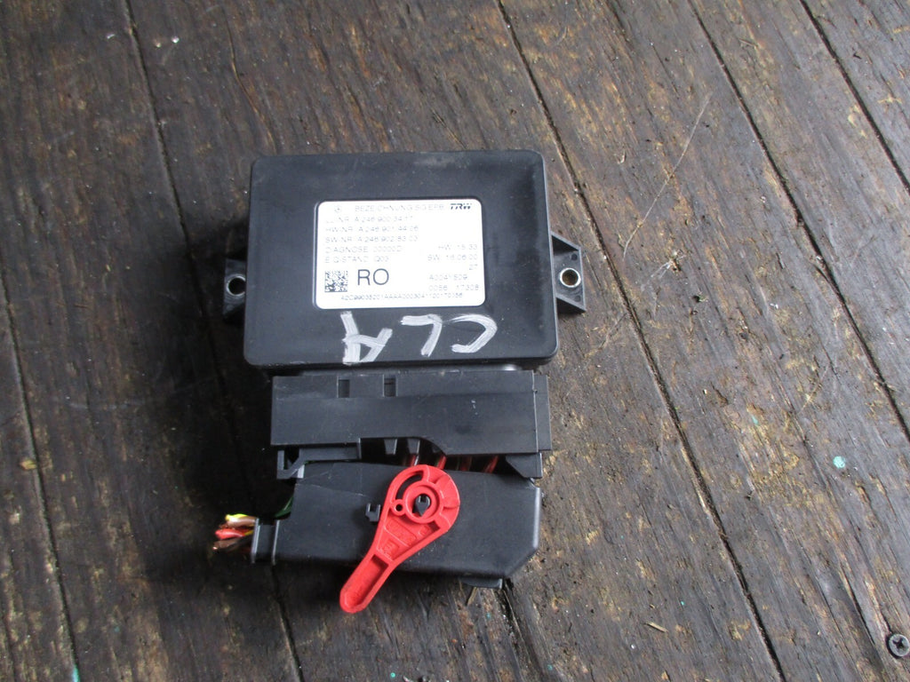 MERCEDES BENZ CLA 2017 PARKING BRAKE CONTROL MODULE A2469003417