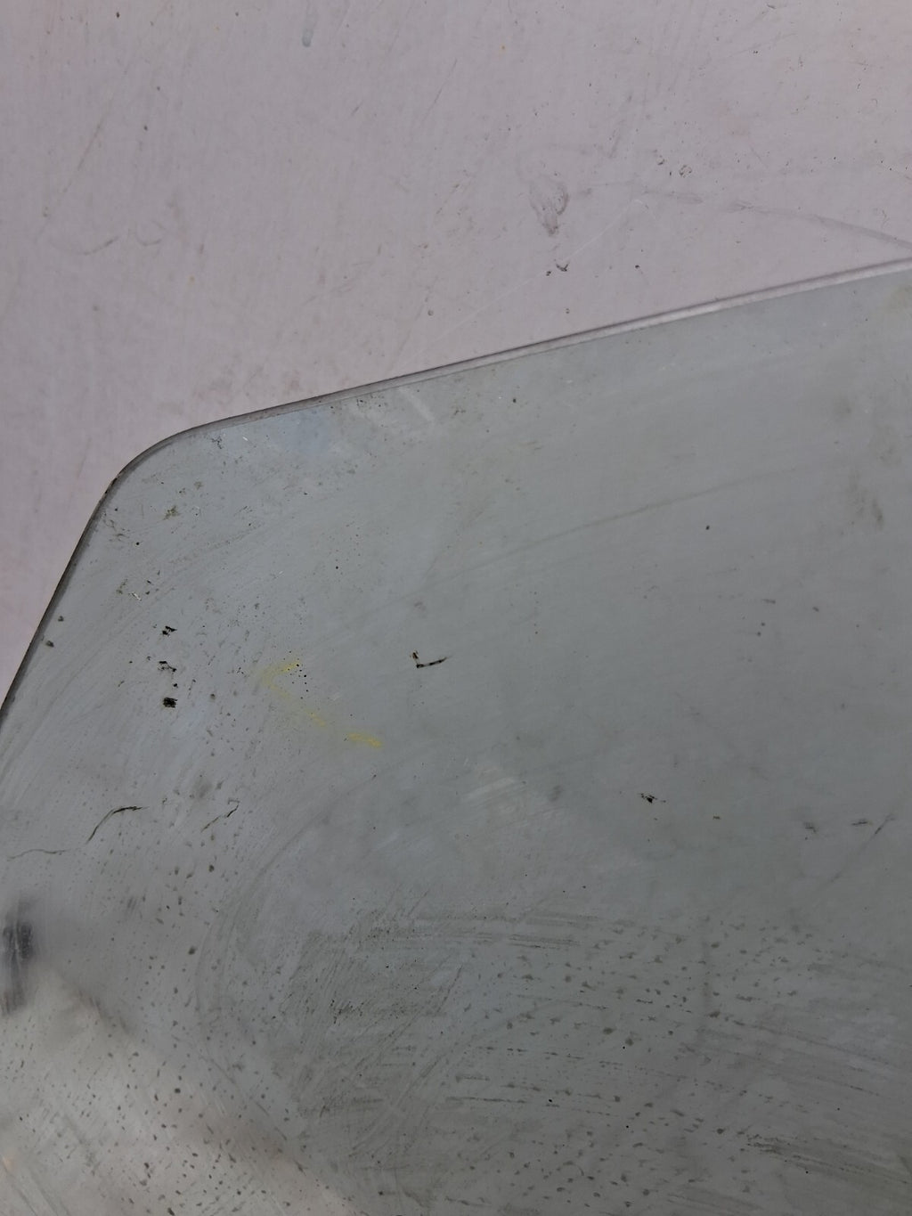 2008 MITSUBISHI OUTLANDER NSF PASSENGER SIDE FRONT LEFT WINDOW GLASS 43R00033