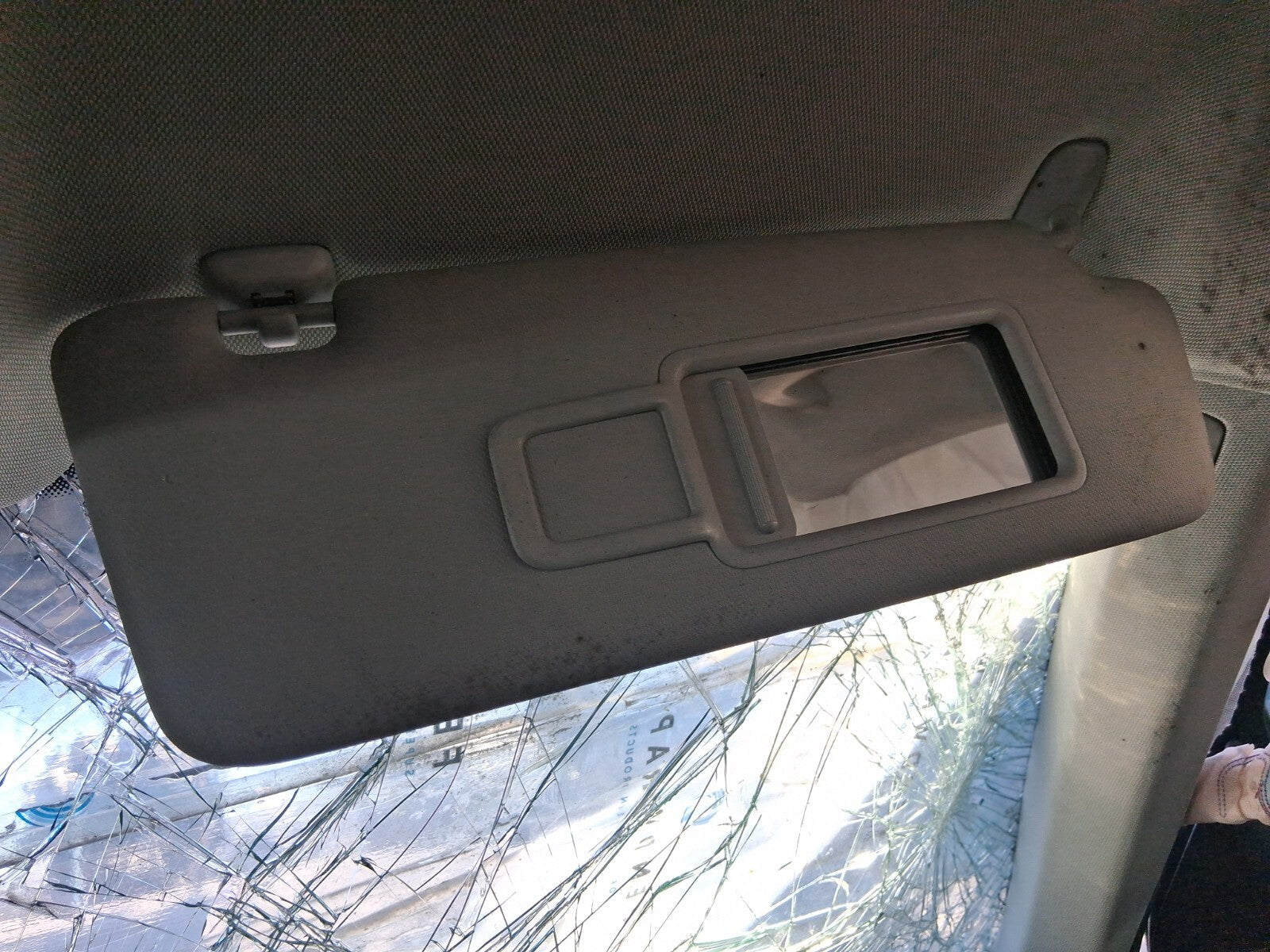 2016 AUDI Q3 8U OSF DRIVER SIDE RIGHT FRONT INTERIOR SUN VISOR SHADE