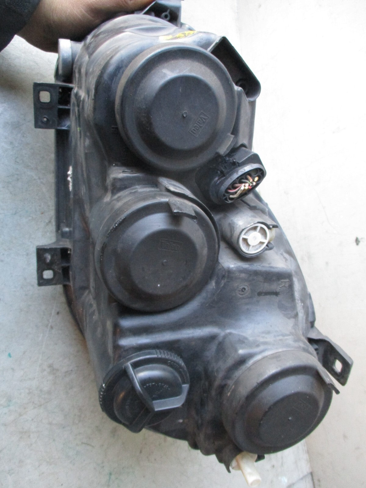 2005 VW VOLKSWAGEN POLO MK4 OSF DRIVER SIDE FRONT HEADLIGHT HEADLAMP 6Q2941008