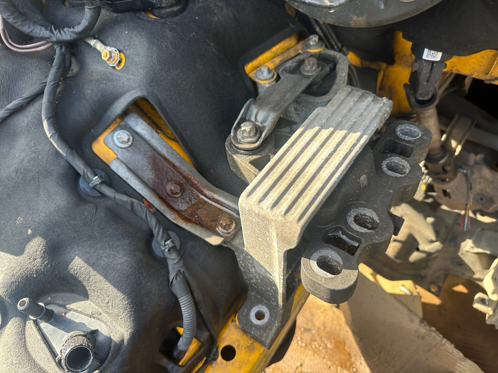 2019 MERCEDES SPRINTER W907 2.1 FWD OS DRIVER SIDE ENGINE MOUNT COMPLETE