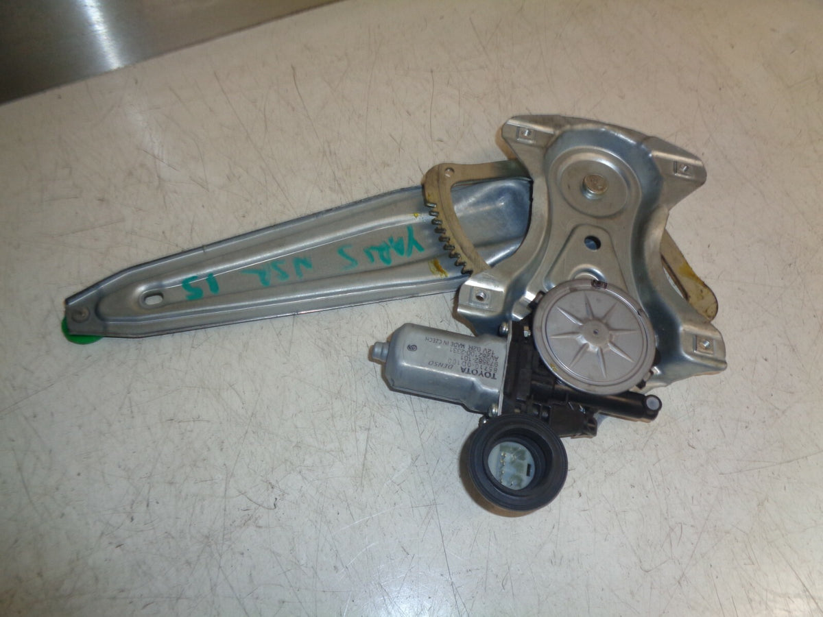 TOYOTA YARIS 2015 NSR PASSENGER SIDE REAR DOOR WINDOW MOTOR REGULATOR 857100D100