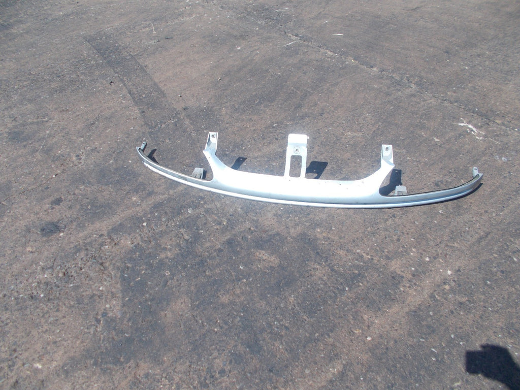 RENAULT LAGUNA MK2 2001 FRONT BUMPER UPPER PANEL 7700414353B SILVER
