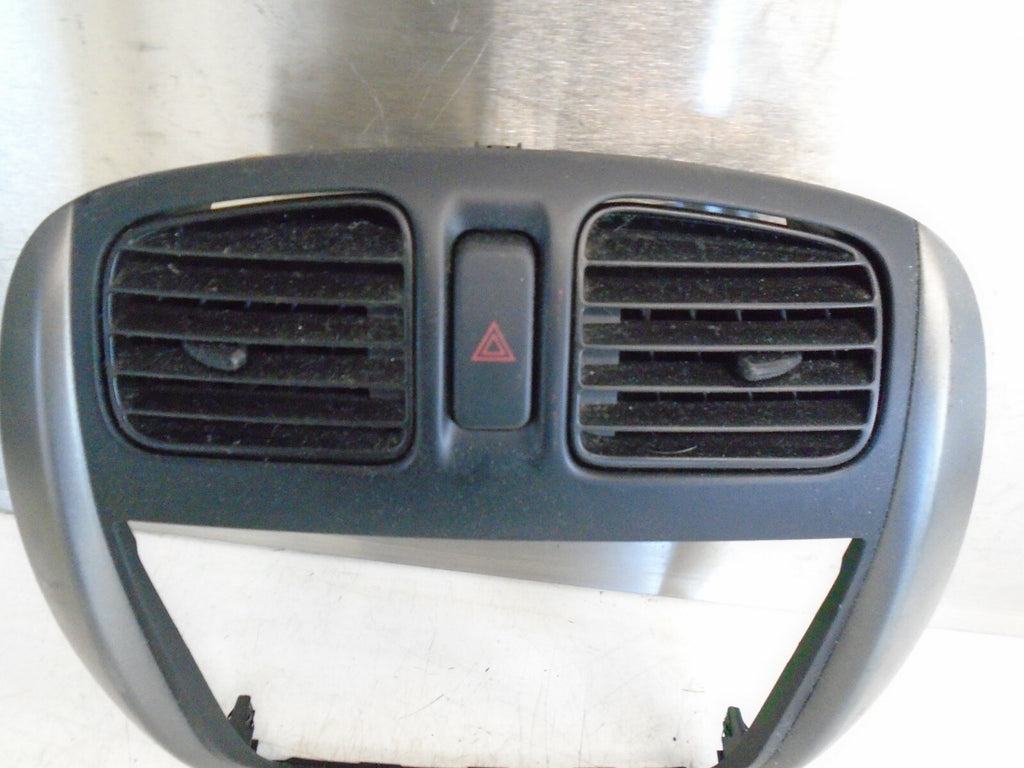 MAZDA PREMACY 2003 MK1 CENTRE CONSOLE SURROUND TRIM