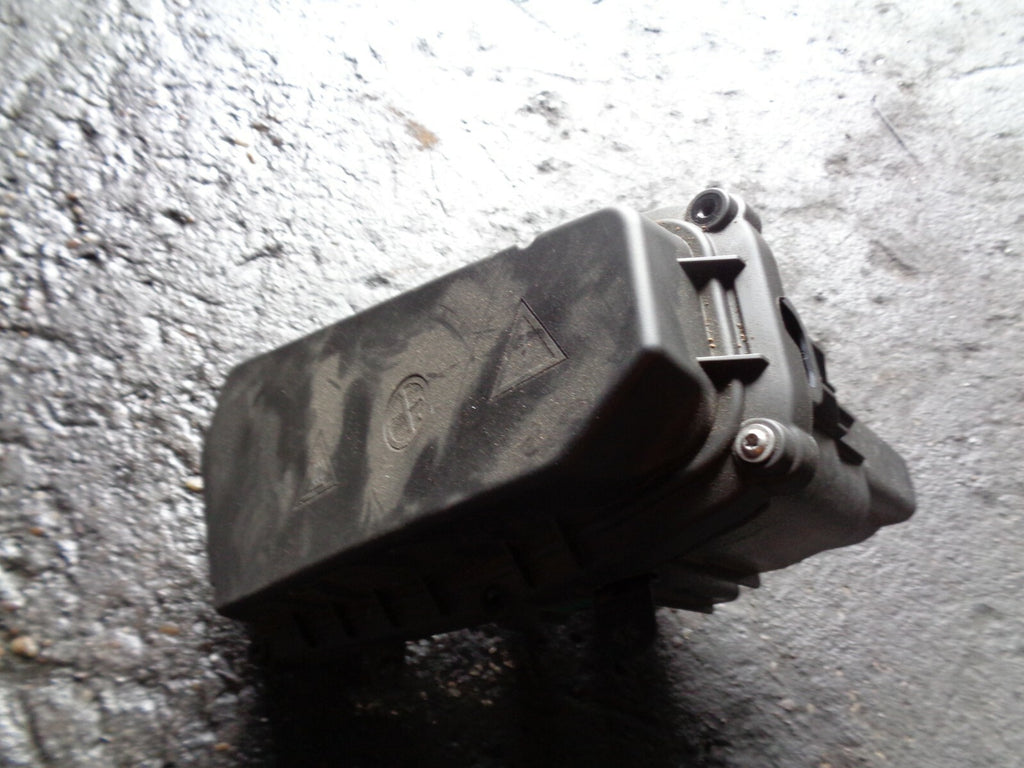 BMW 1 3 SERIES COMPLETE ECU STORAGE BOX 1290 8509914