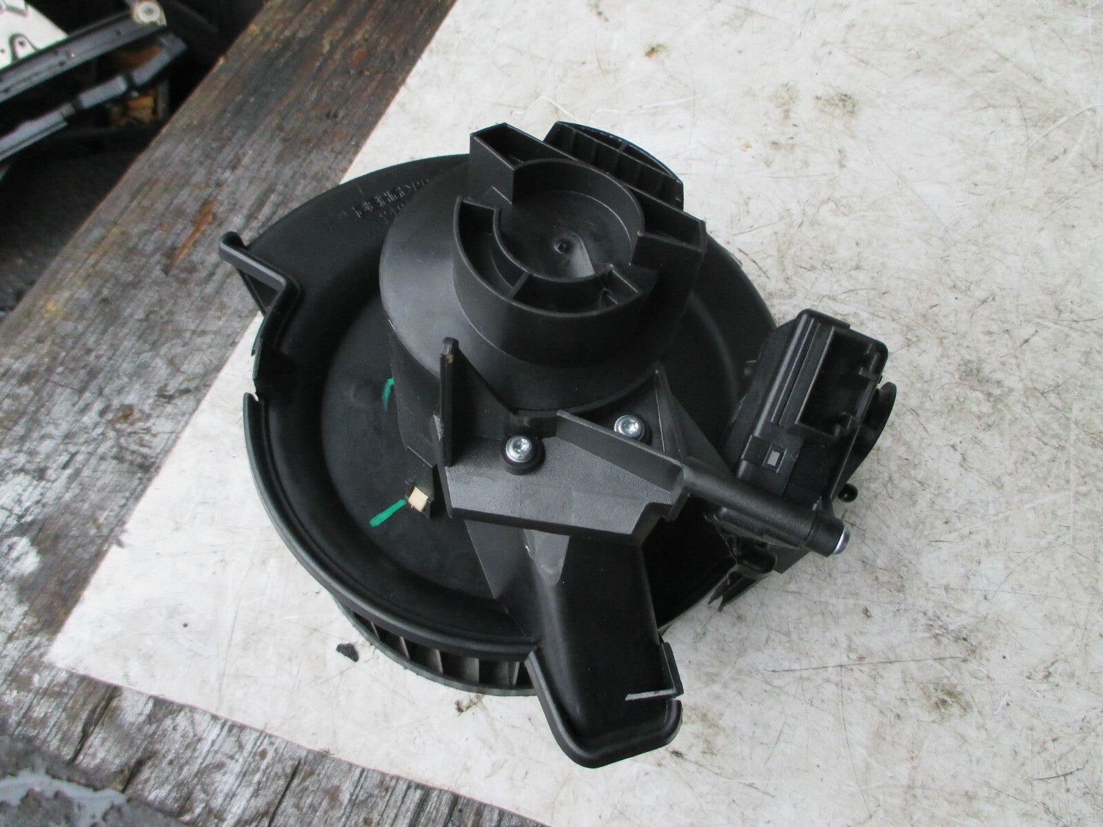 VAUXHALL ZAFIRA A MK1 1999 - 2005 HATER FAN BLOWER MOTOR ASSEMBLY UNIT 9400525