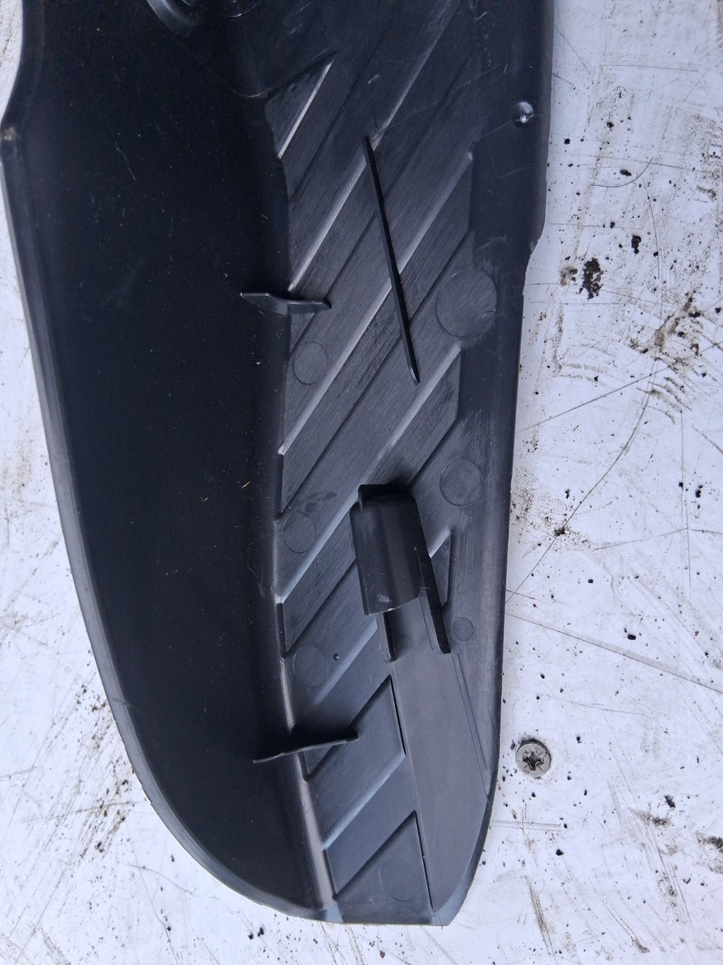 2024 AUDI A1 S LINE MK2 NS PASSENGER SIDE LEFT FOOTREST TRIM PAD 2Q2864777