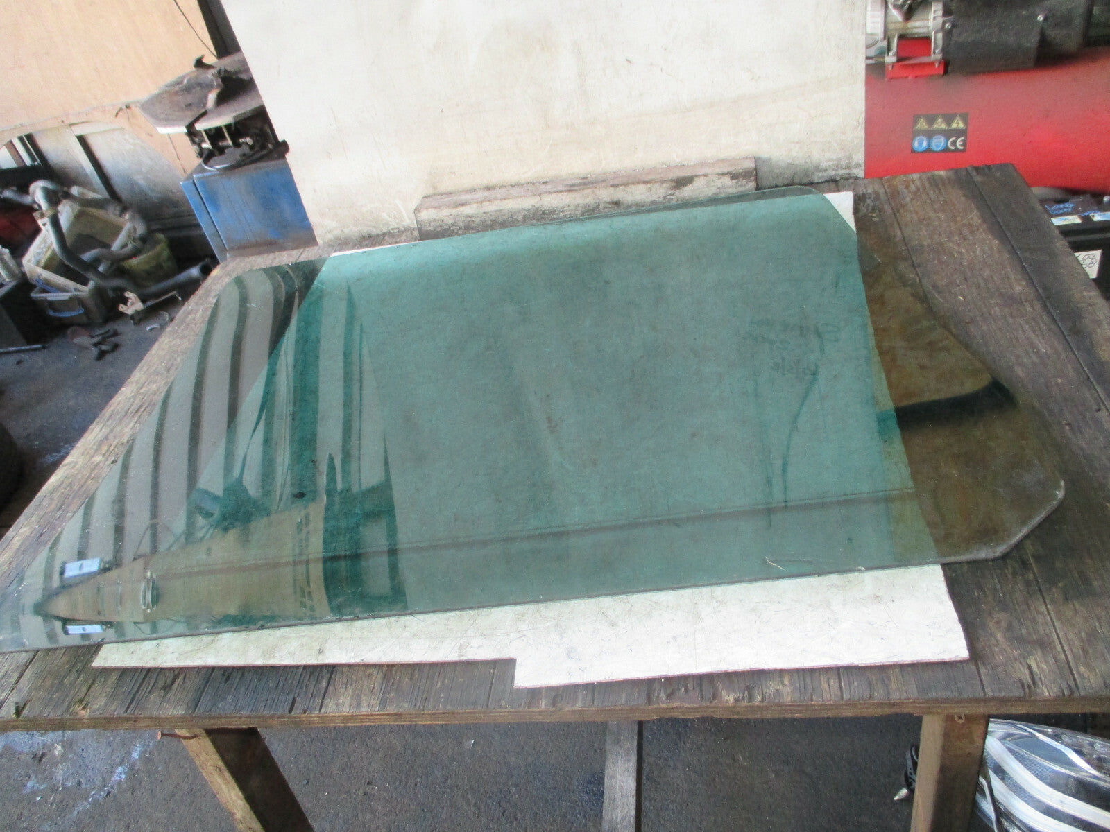 VW VOLKSWAGEN SHARAN 2006 OSR DRIVER SIDE REAR DOOR WINDOW GLASS