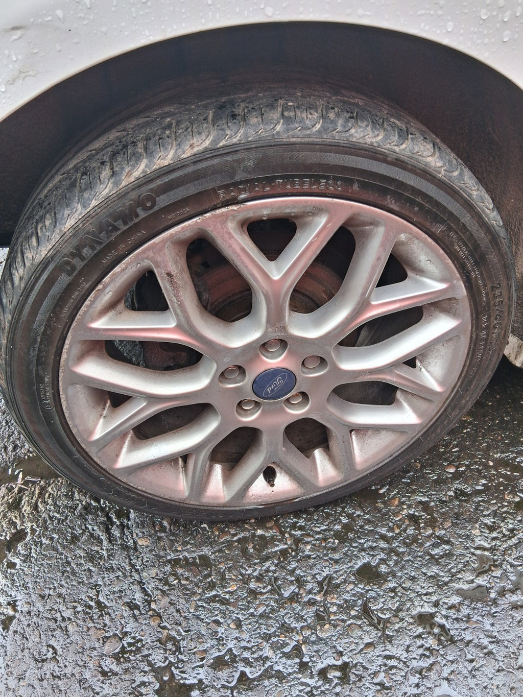 2017 FORD FOCUS MK3 ST LINE 18 INCH ALLOY WHEEL WITH TYRE 235/40R18