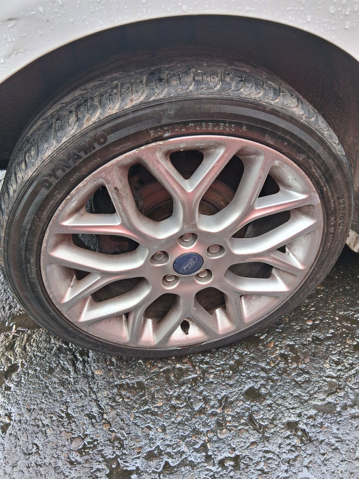 2017 FORD FOCUS MK3 ST LINE 18 INCH ALLOY WHEEL WITH TYRE 235/40R18