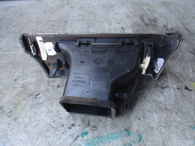 2010 BMW 1 SERIES E 82 DRIVER SIDE AIR VENT DASHBOARD  FRESH AIR GRILLE