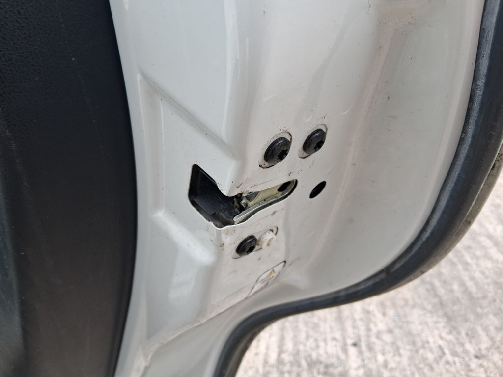 2019 FIAT 500L URBAN HATCH OSR DRIVER SIDE REAR DOOR LOCK MECHANISM