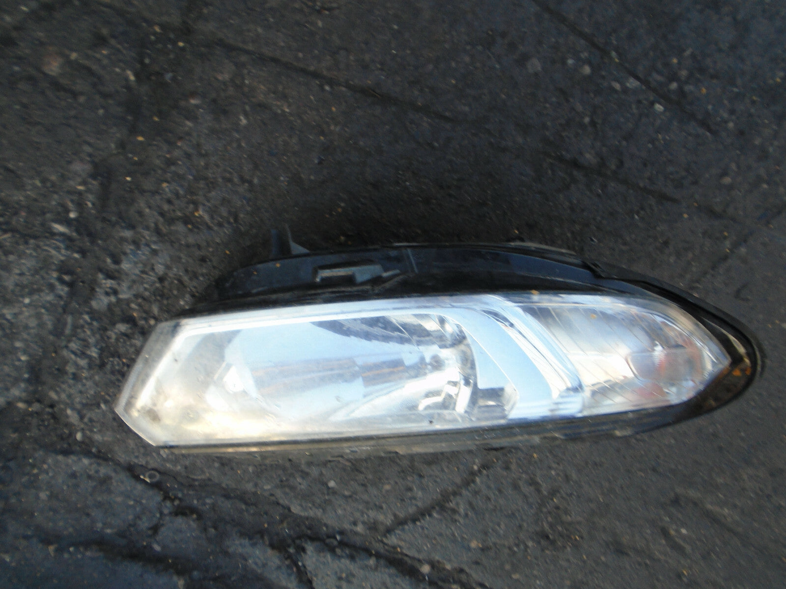 FORD ECOSPORT 2017 OS DRIVER SIDE FRONT HEADLIGHT HEADLAMP CN1513W029CG