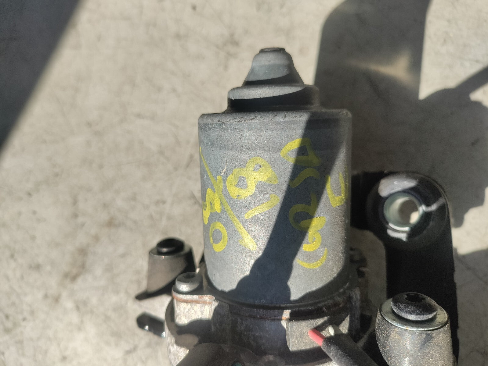 VAUXHALL CORSA E 2018 1.4 PETROL VACCUM PUMP 13431921