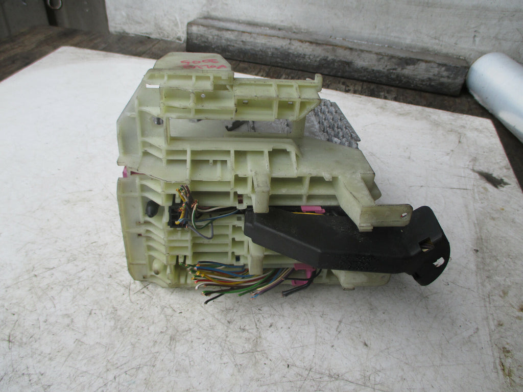 VOLVO 2005 ECU ENGINE CONTROL UNIT AUTOMATIC GEARBOX MODULE P30735493 0281011441