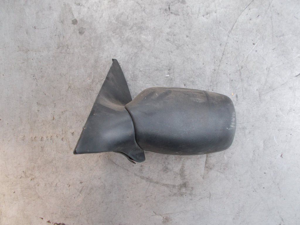 FORD FOCUS 2006 MK2 NS PASSENGER SIDE MANUAL WING MIRROR BLACK
