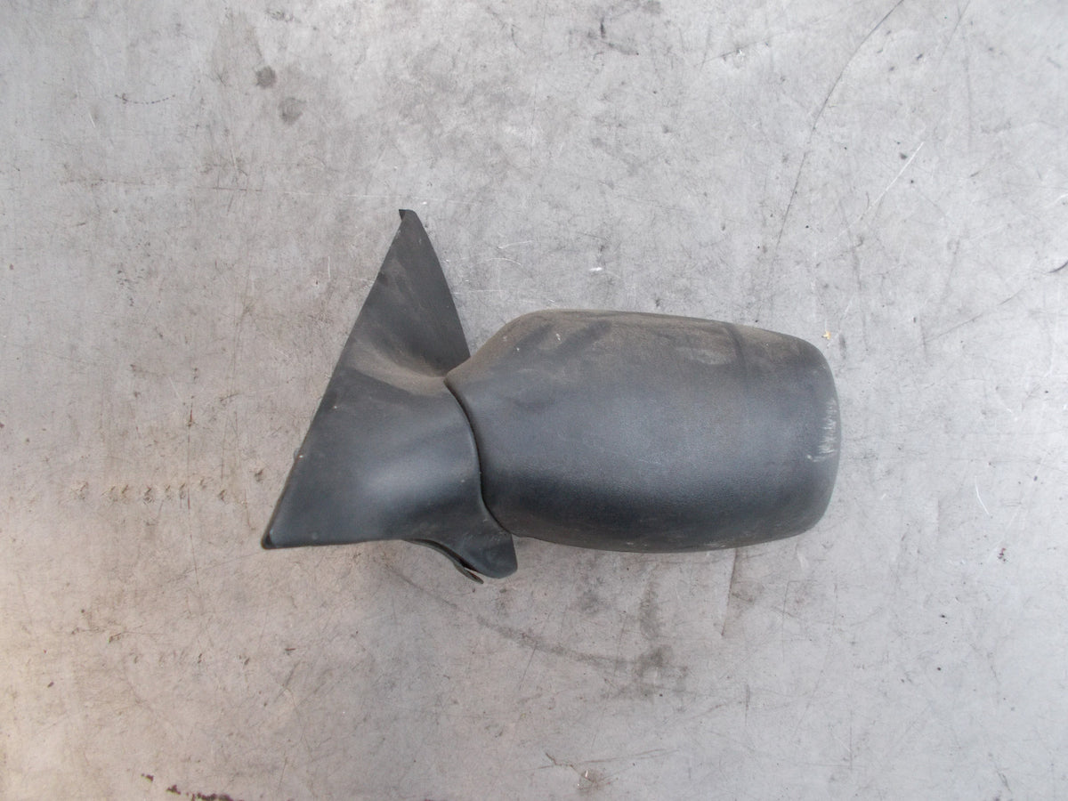FORD FOCUS 2006 MK2 NS PASSENGER SIDE MANUAL WING MIRROR BLACK