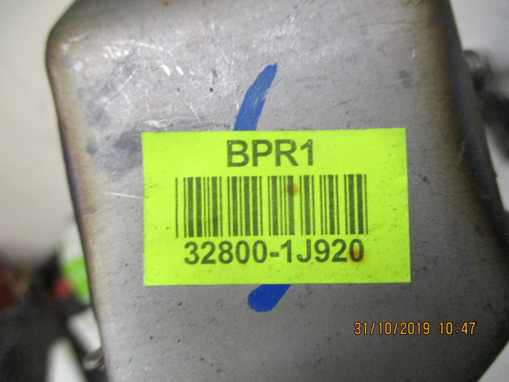 HYUNDAI i20 PB MK1 2013 FOOT BRAKE PEDAL ASSEMBLY WITH SENSOR 328001J920