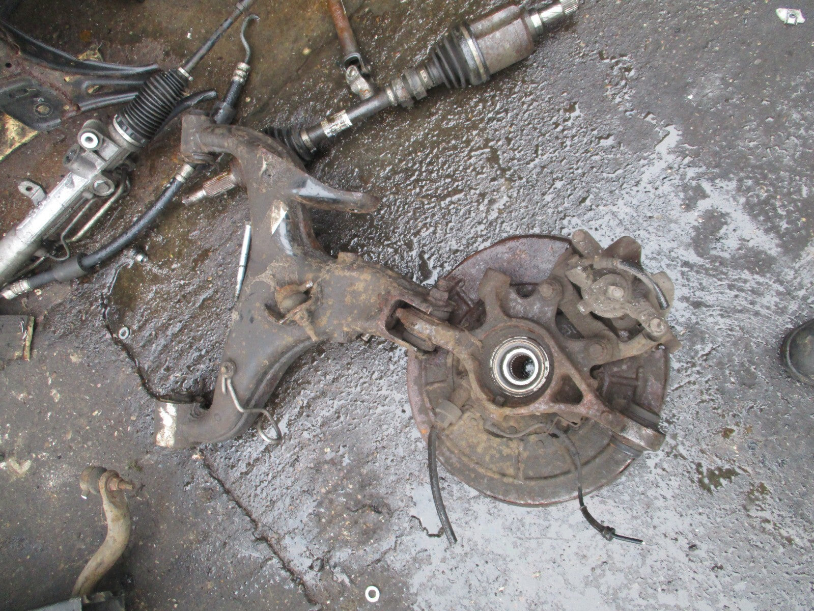 2003 RANGE ROVER L322 VOGUE 3.0 DIESEL OSR DRIVER SIDE REAR HUB & WISH BONE