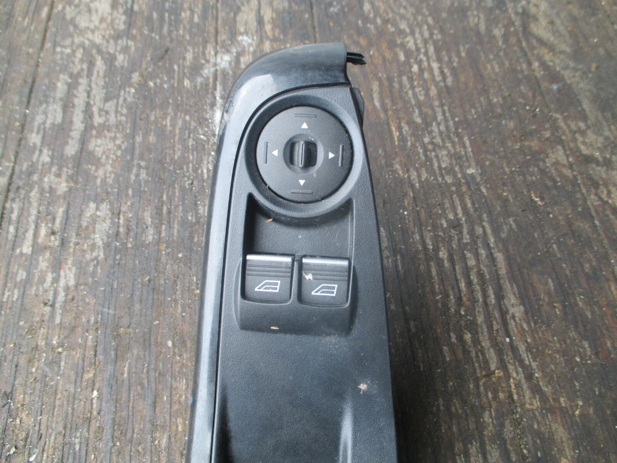 FORD FIESTA MK7 2016 FRONT DRIVER SIDE ELECTRIC WINDOW SWITCH F1ET14A132EC