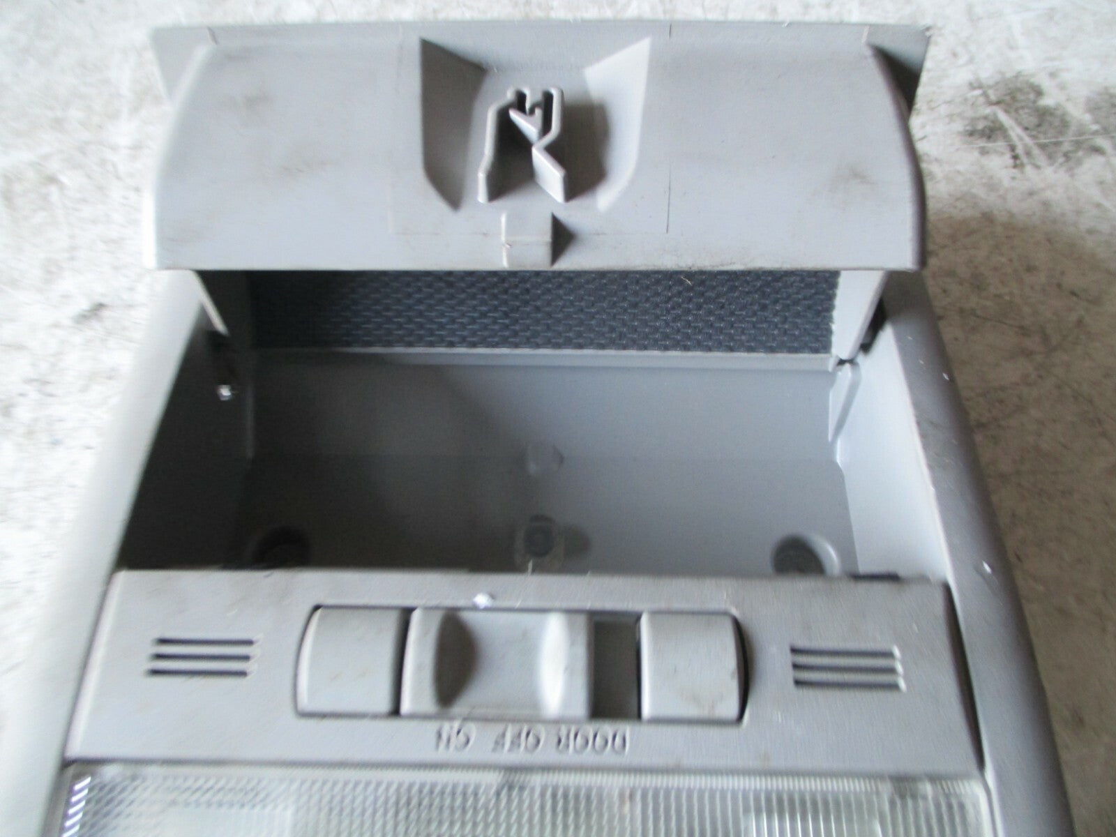 TOYOTA PRIUS 2005 XW20 FRONT INTERIOR ROOF READING LIGHT