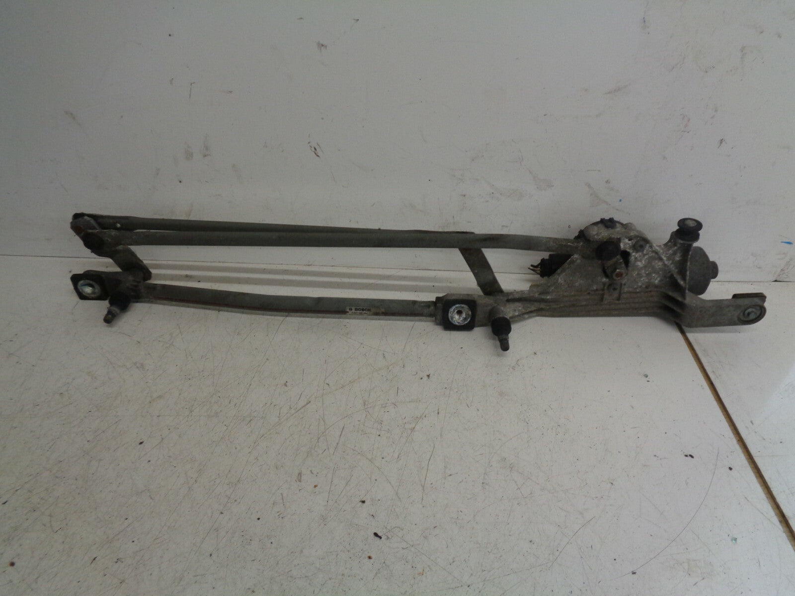 FORD FOCUS 2006 MK2 HATCHBACK FRONT WINDSCREEN WIPER MOTOR & LINKAGE 4M5117504BC