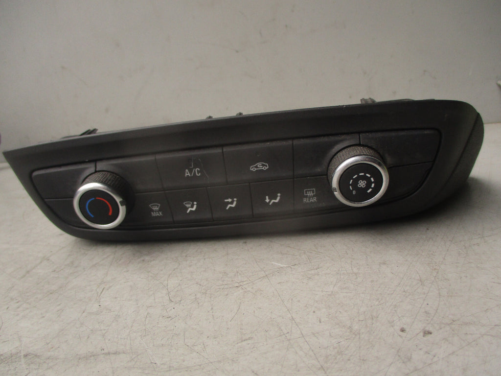 2022 VAUXHALL CROSSLAND A/C AIR CON & HEAT CONTROL PANEL 98226284YX