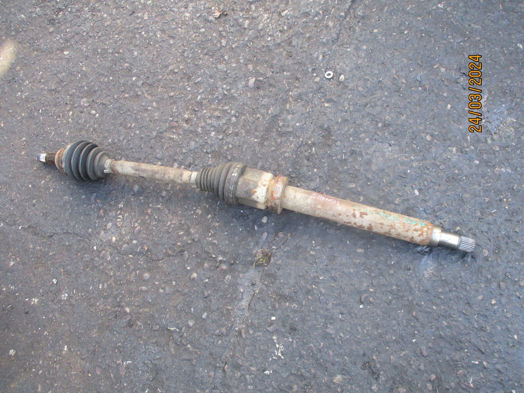 FORD TRANSIT COURIER 2014 1.6 DIESEL OSF DRIVER SIDE FRONT DRIVESHAFT
