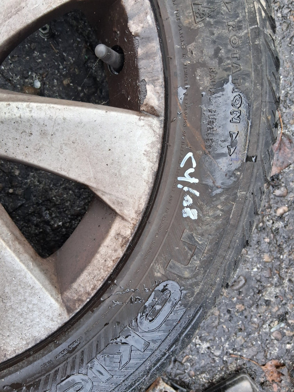 2008 CITROEN C4 PICASSO 16 INCH ALLOY WHEEL WITH TYRE 215/55R16