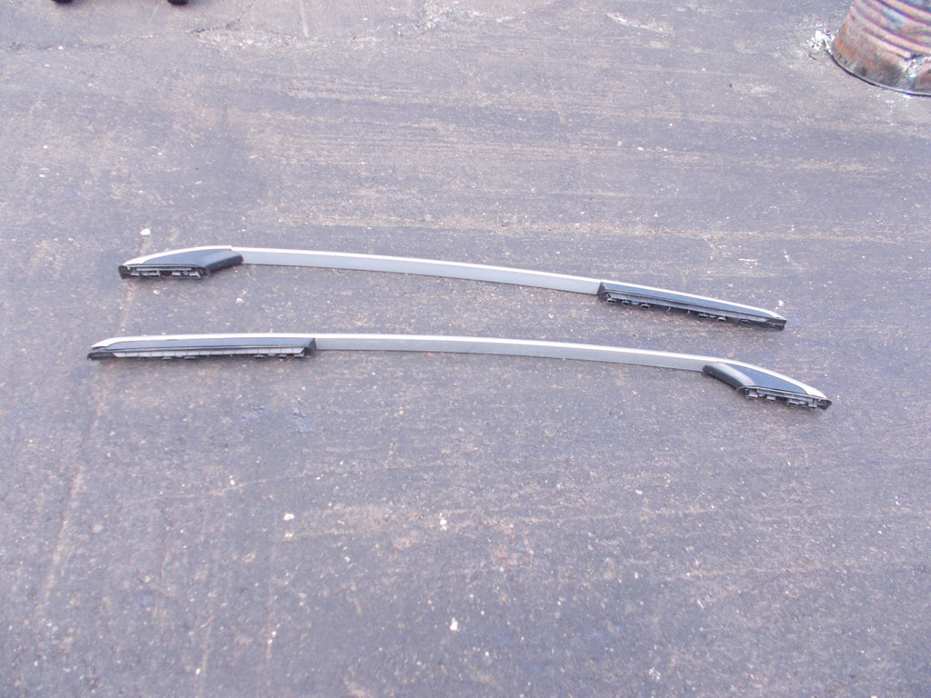 PEUGEOT 2008 2015 PAIR OF ROOF RACK RAILS 9678357580