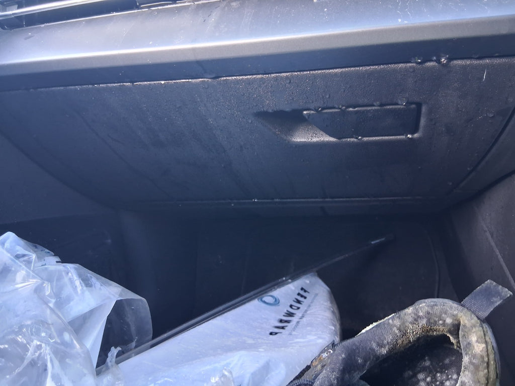 2025 AUDI A3 8Y HATCHBACK FRONT DASHBOARD GLOVE BOX STORAGE COMPARTMENT