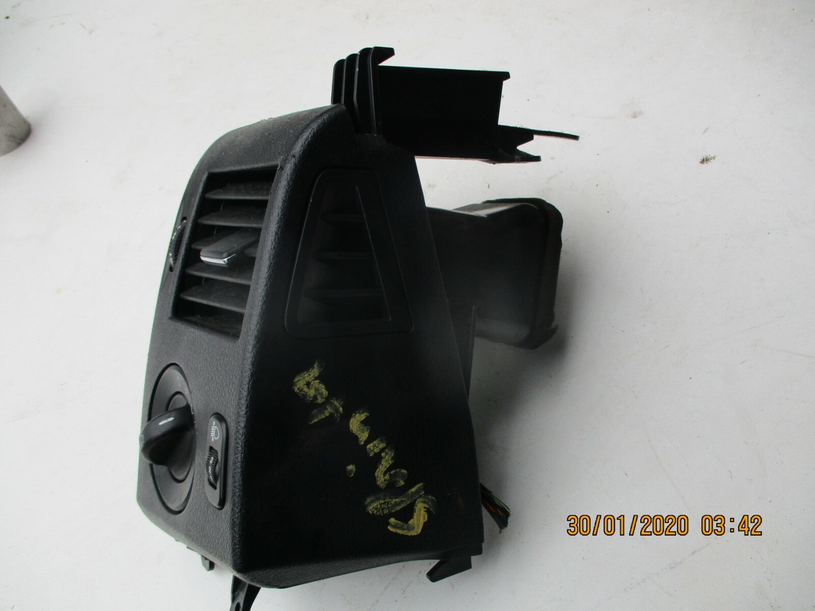 MERCEDES SPRINTER W906 2013 OS DRIVER SIDE HEADLIGHT SWITCH VENT A9065450104