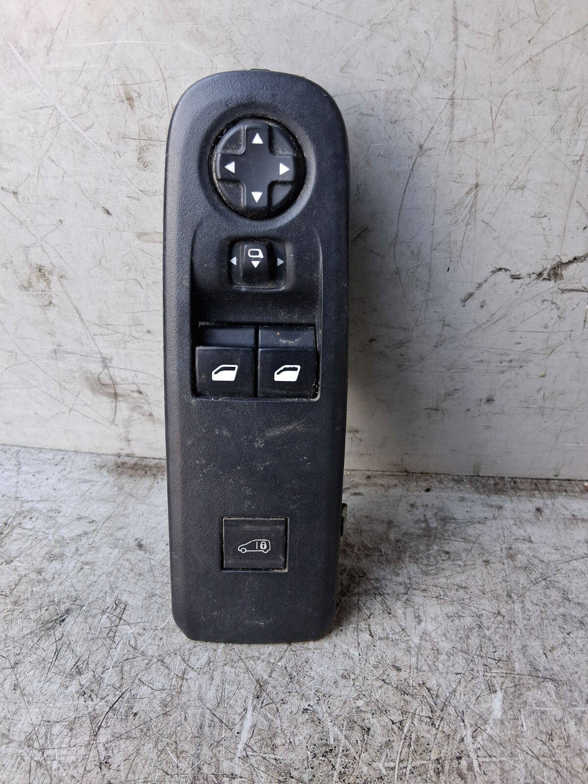 2021 CITROEN BERLINGO OSF DRIVER SIDE FRONT RIGHT WINDOW CONTROL SWITCH 98329368