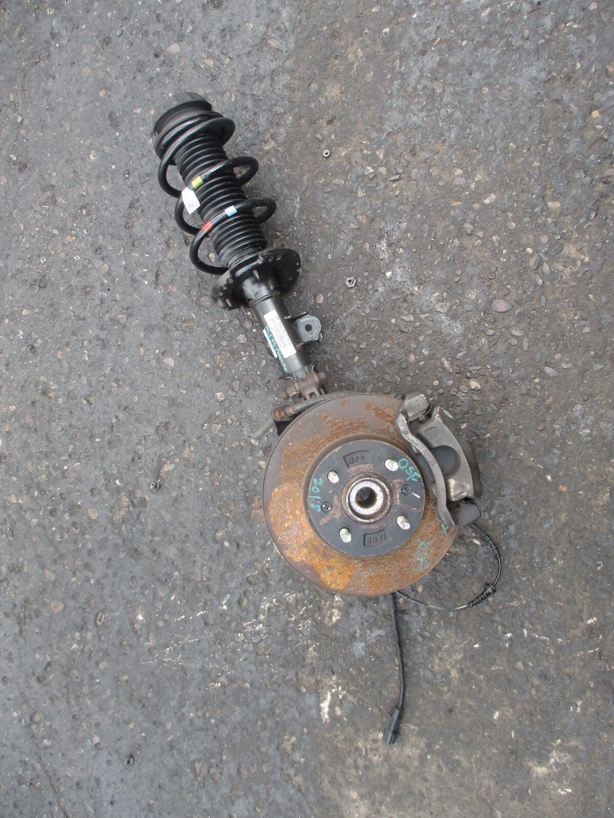 KIA PICANTO MK3 2018 OSF DRIVER FRONT LEG CALIPER SHOCK HUB 54660G6200