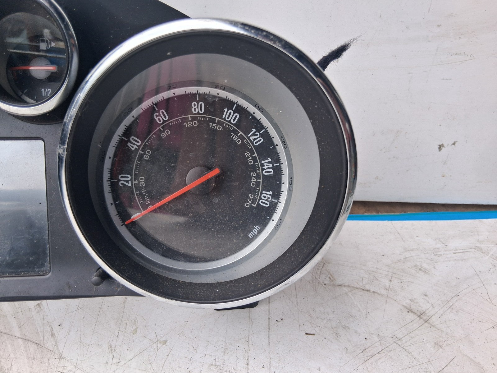 2013 VAUXHALL ASTRA J SPEEDOMETER SPEEDO INSTRUMENT CLUSTER 769317420