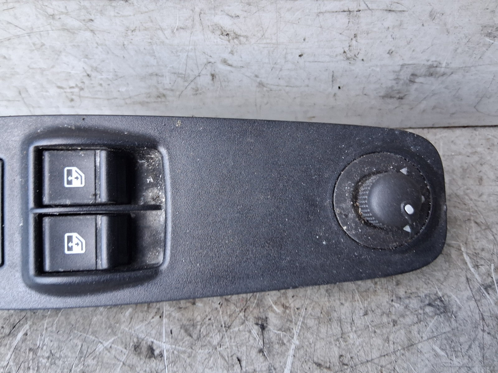 2021 PEUGEOT BOXER MK3 OSF DRIVER SIDE FRONT WINDOW CONTROL SWITCH 07356915110