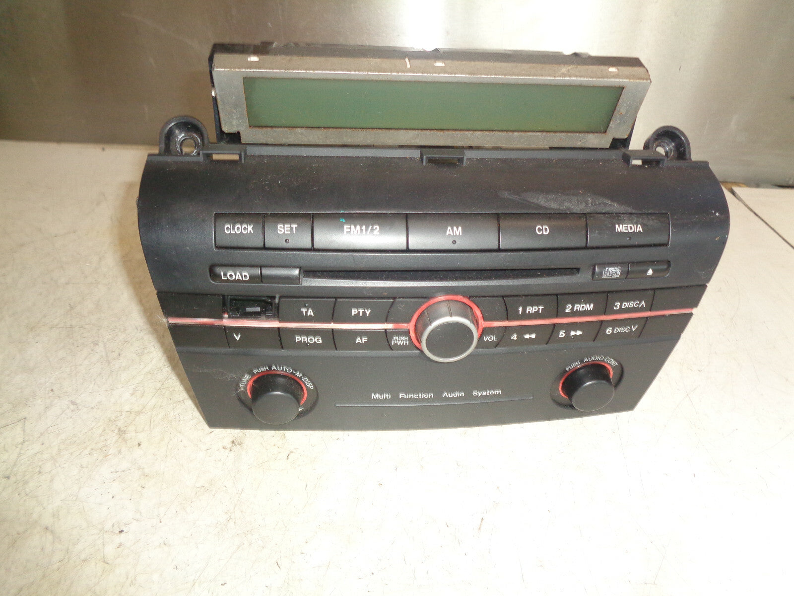 MAZDA 3 2006 STEREO CD PLAYER HEAD UNIT WITH SCREEN BR2D66AR0