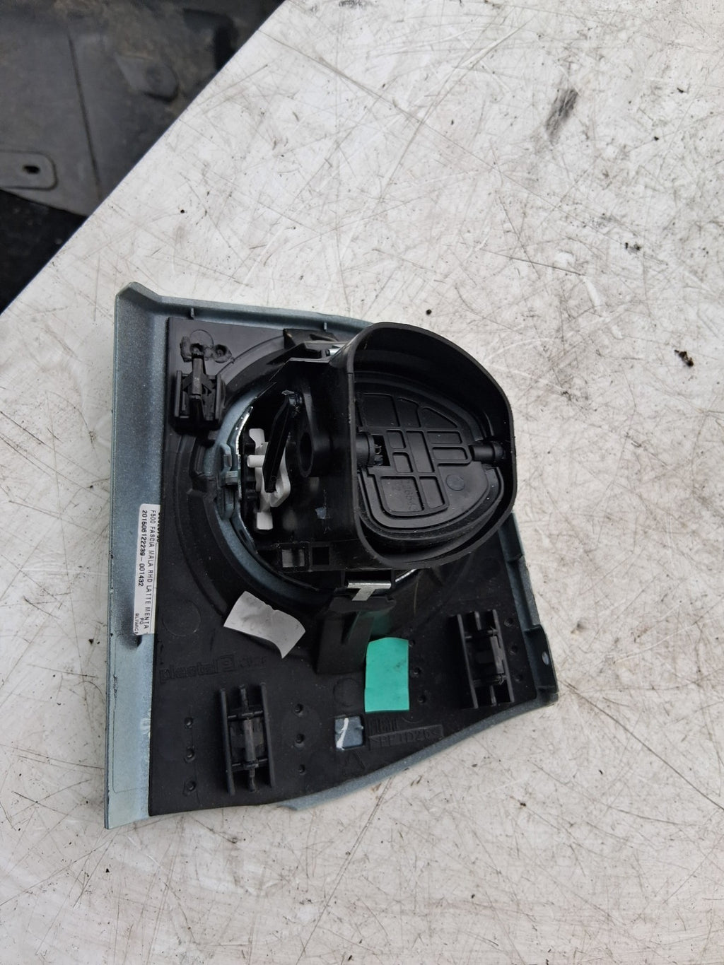 2015 FIAT 500 LOUNGE NSF PASSENGER SIDE FRONT LEFT AIR VENT