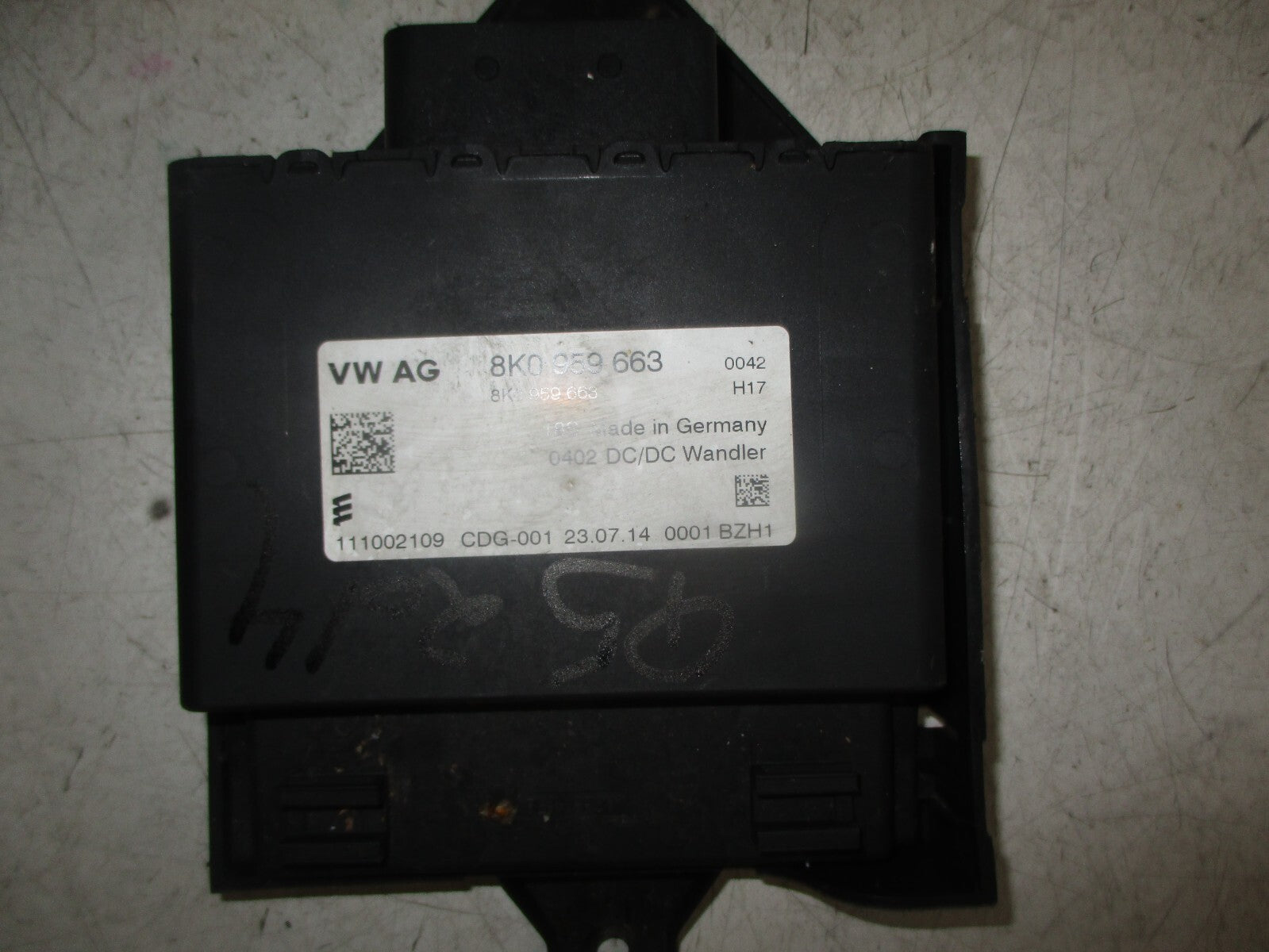 AUDI Q5 2014 VOLTAGE STABILIZER CONTROL MODULE ECU 8K0959663