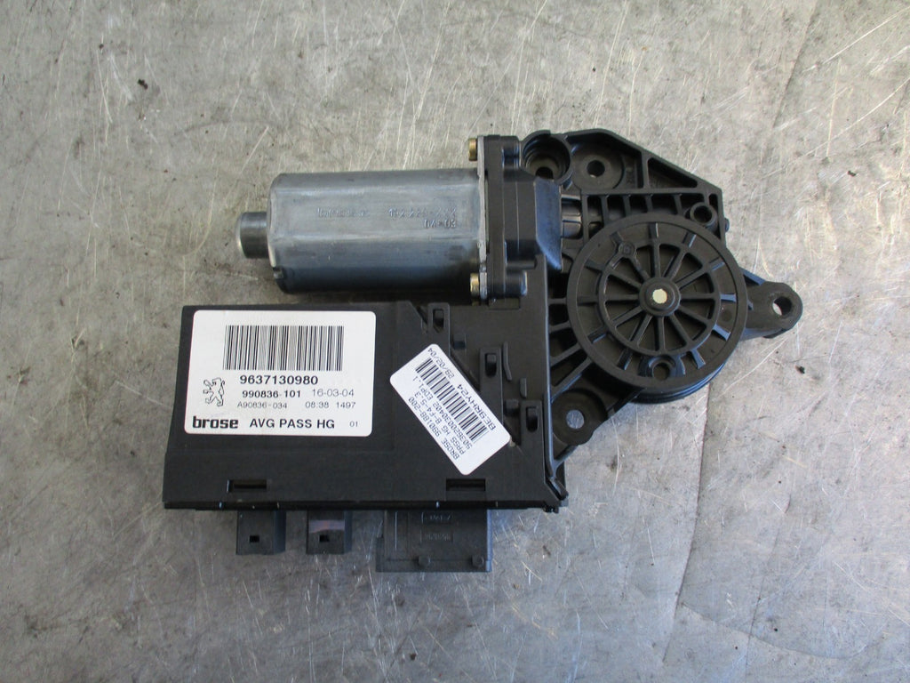 PEUGEOT 307 NSF PASSENGER SIDE FRONT WINDOW MOTOR 9637130980